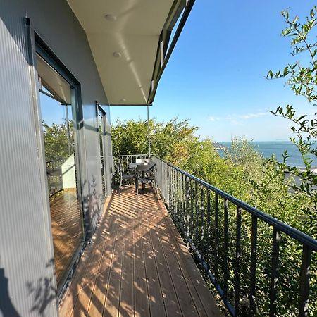 שקודר Lake Escape Villa Shiroke מראה חיצוני תמונה
