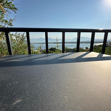 שקודר Lake Escape Villa Shiroke מראה חיצוני תמונה